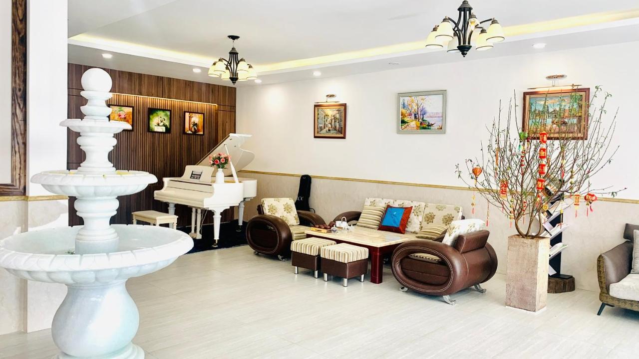 Dalat Stream Hotel-Khach San Dep ダラット エクステリア 写真
