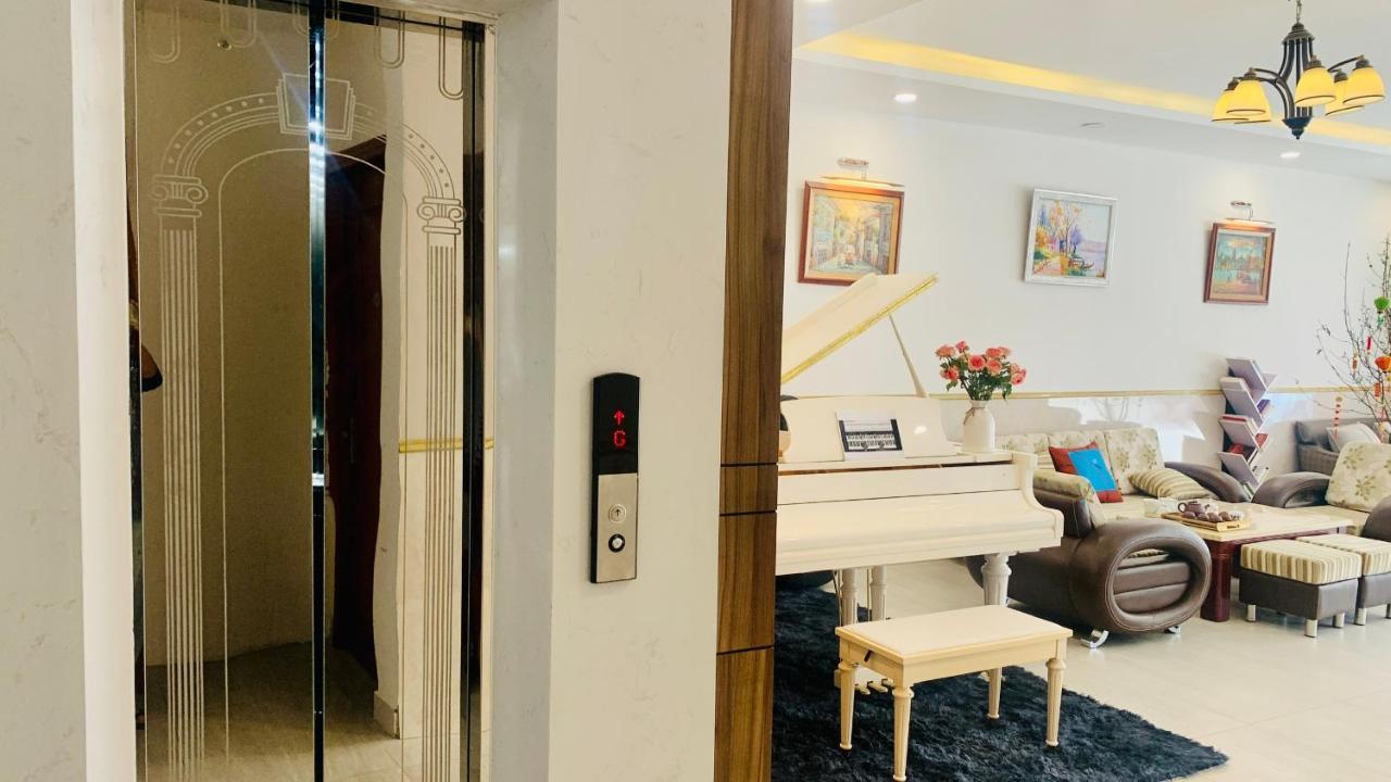 Dalat Stream Hotel-Khach San Dep ダラット エクステリア 写真