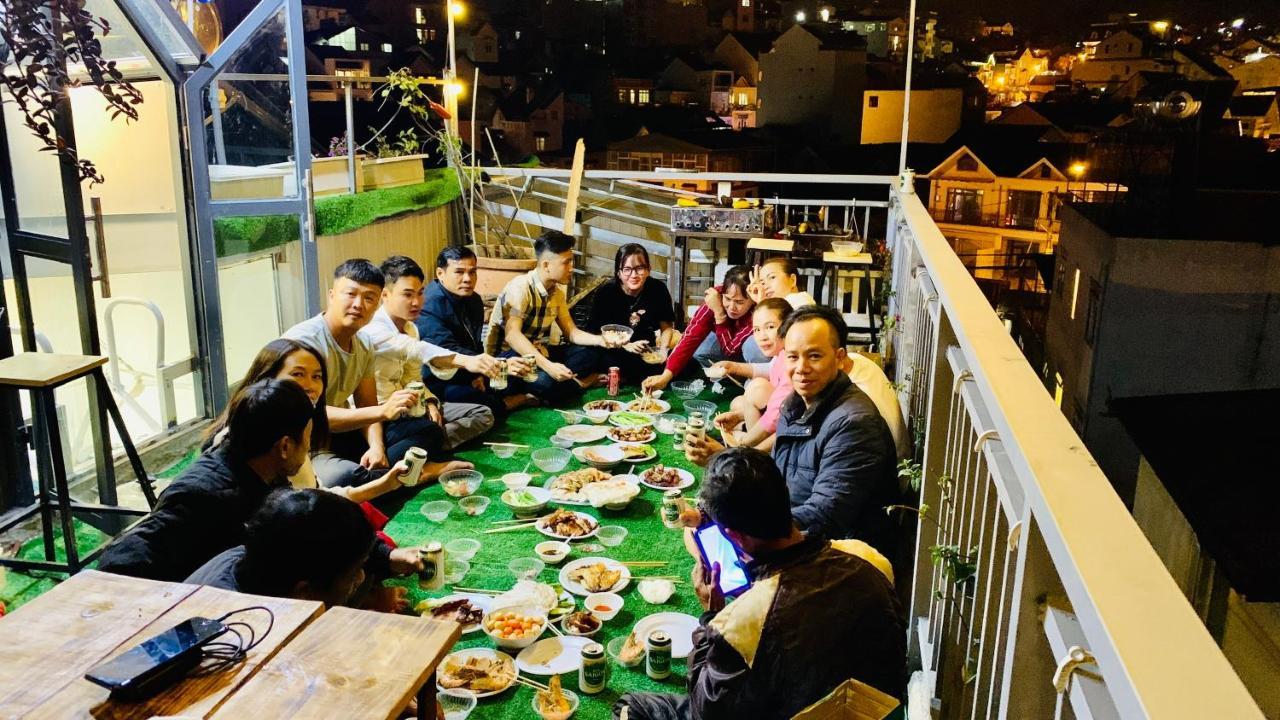 Dalat Stream Hotel-Khach San Dep ダラット エクステリア 写真