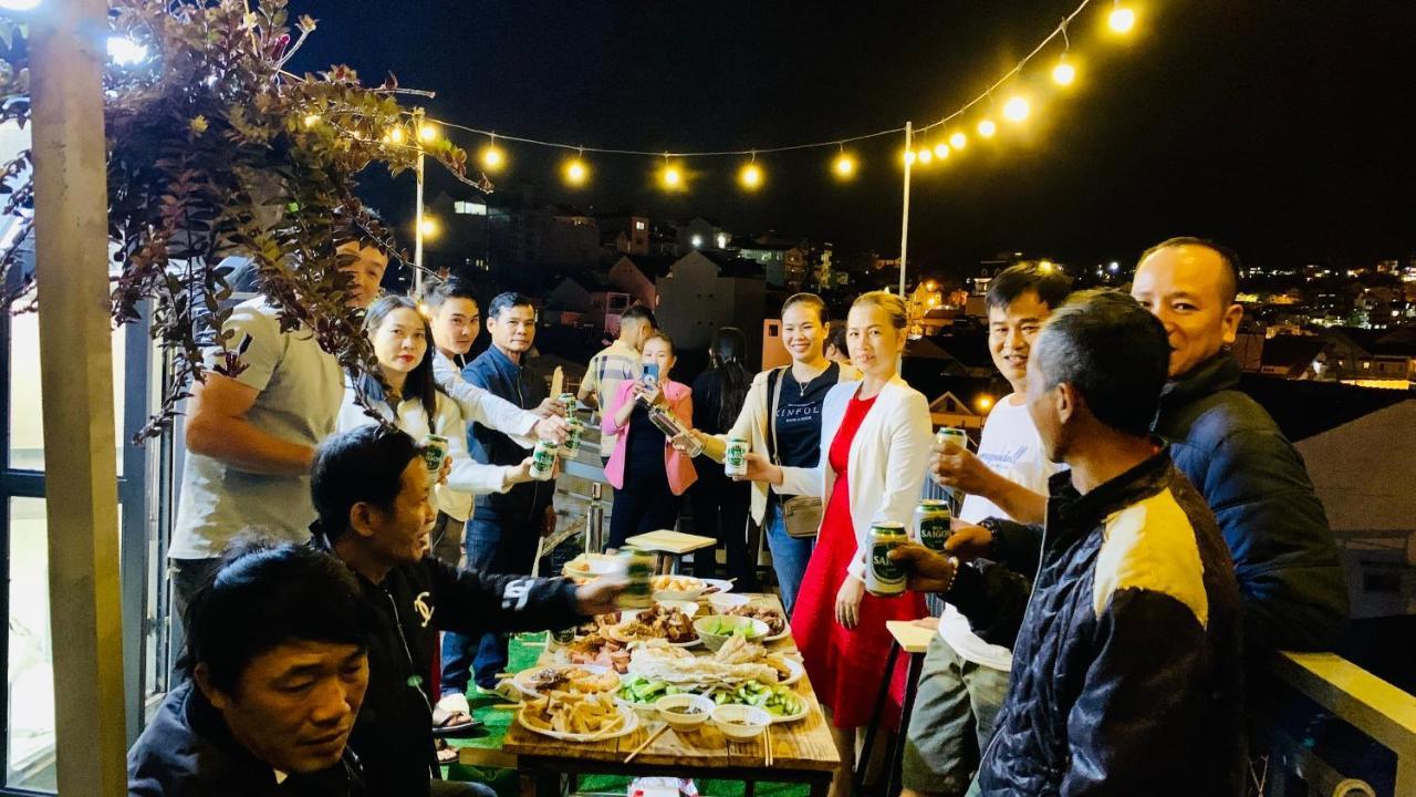 Dalat Stream Hotel-Khach San Dep ダラット エクステリア 写真