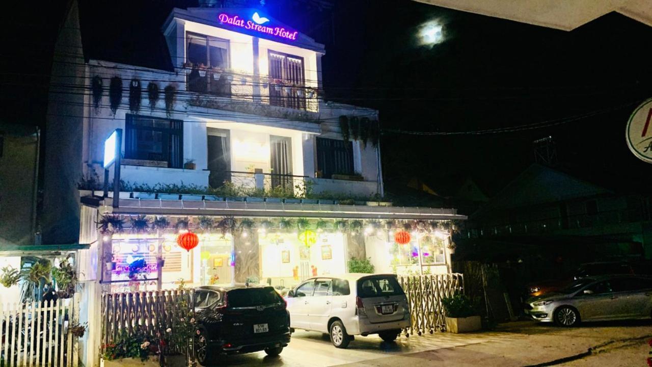 Dalat Stream Hotel-Khach San Dep ダラット エクステリア 写真