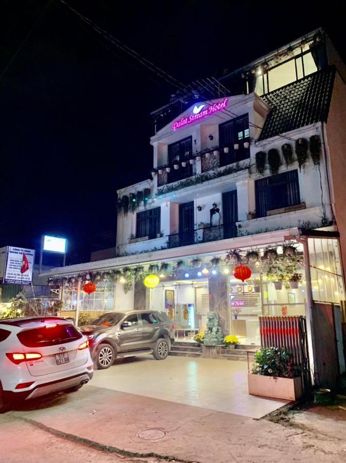 Dalat Stream Hotel-Khach San Dep ダラット エクステリア 写真
