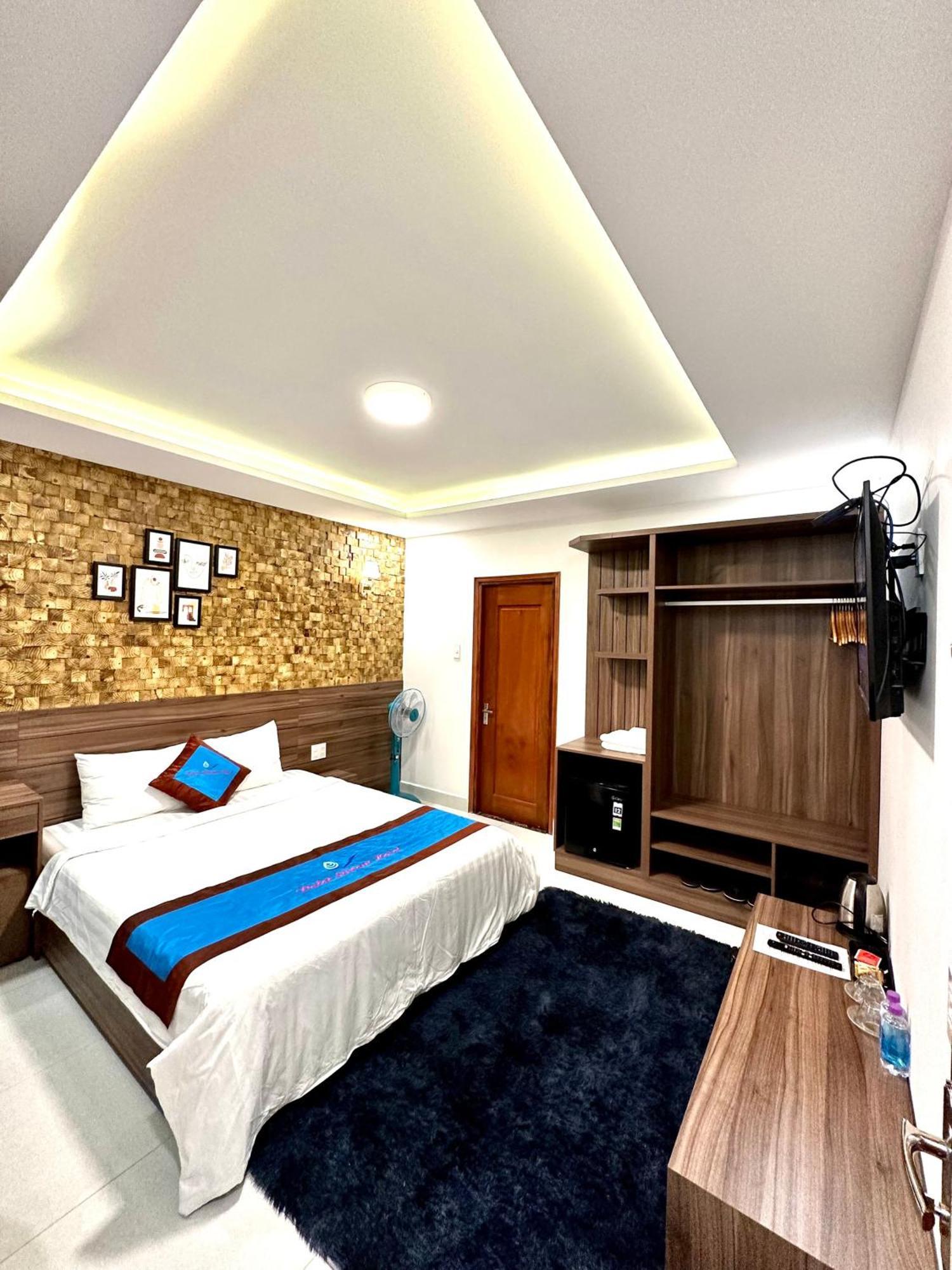 Dalat Stream Hotel-Khach San Dep ダラット エクステリア 写真